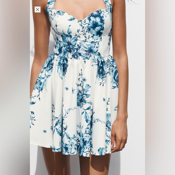 ZARA Blue Floral Halter Tie-Back Mini Dress – Size Medium - Picture 2 of 16
